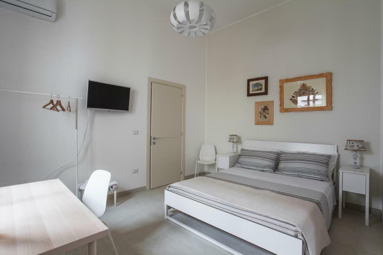 Last Minute Rooms Lecce Exterior foto